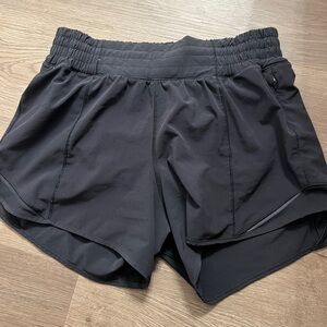 lululemon athletica Black Women's Athletic Shorts hotty hot shorts